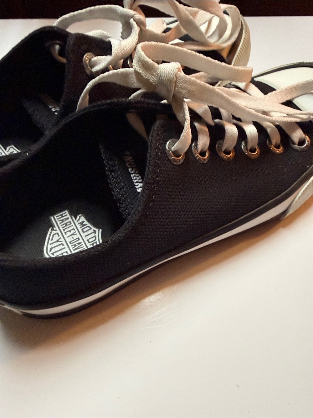 Harley-Davidson Black Canvas Sneakers with Cream Laces size 6.5